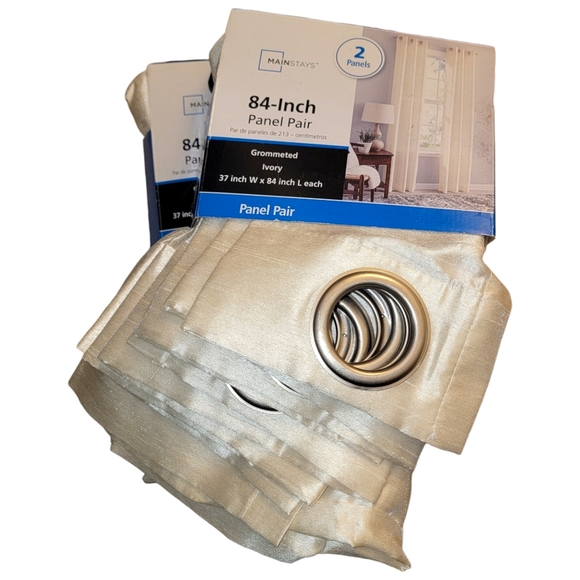 Mainstays 2 Pair (4panels) Grommet Curtain Panels - Picture 2 of 6